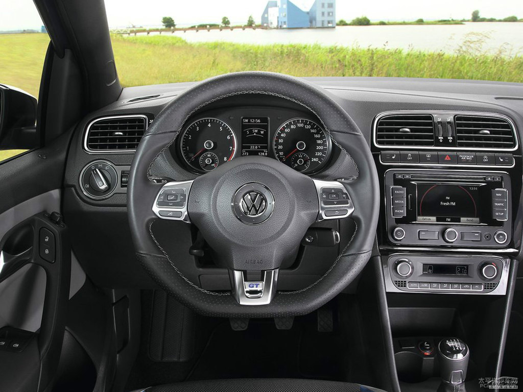 {(ln)ɫPolo()(ni)DƬ