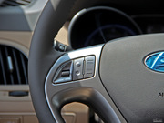 2012款 2.4L AT 兩驅(qū) 尊貴版 2012款 2.4L AT 兩驅(qū) 尊貴版