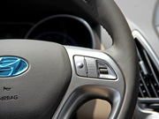 2012款 2.4L AT 兩驅(qū) 尊貴版 2012款 2.4L AT 兩驅(qū) 尊貴版