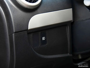 2012款 CROSS 1.0L MT 豪華型 2012款 CROSS 1.0L MT 豪華型