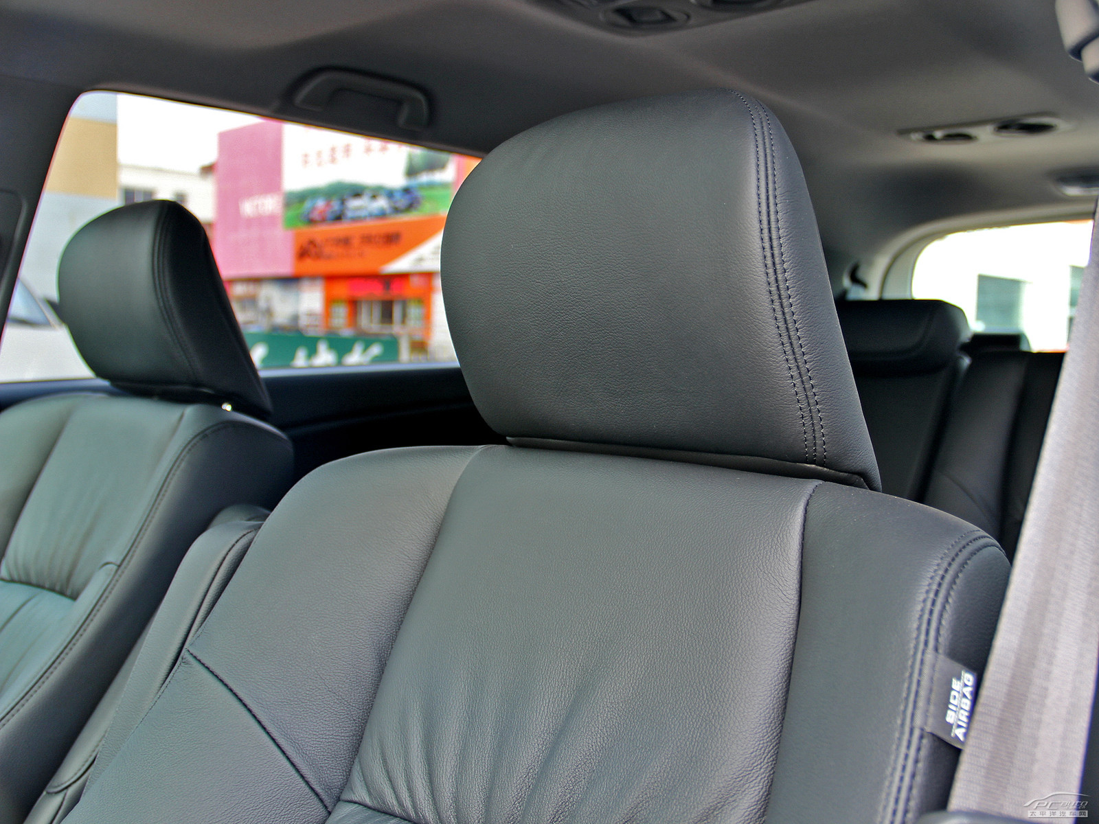 奧德賽內(nèi)飾高清大圖