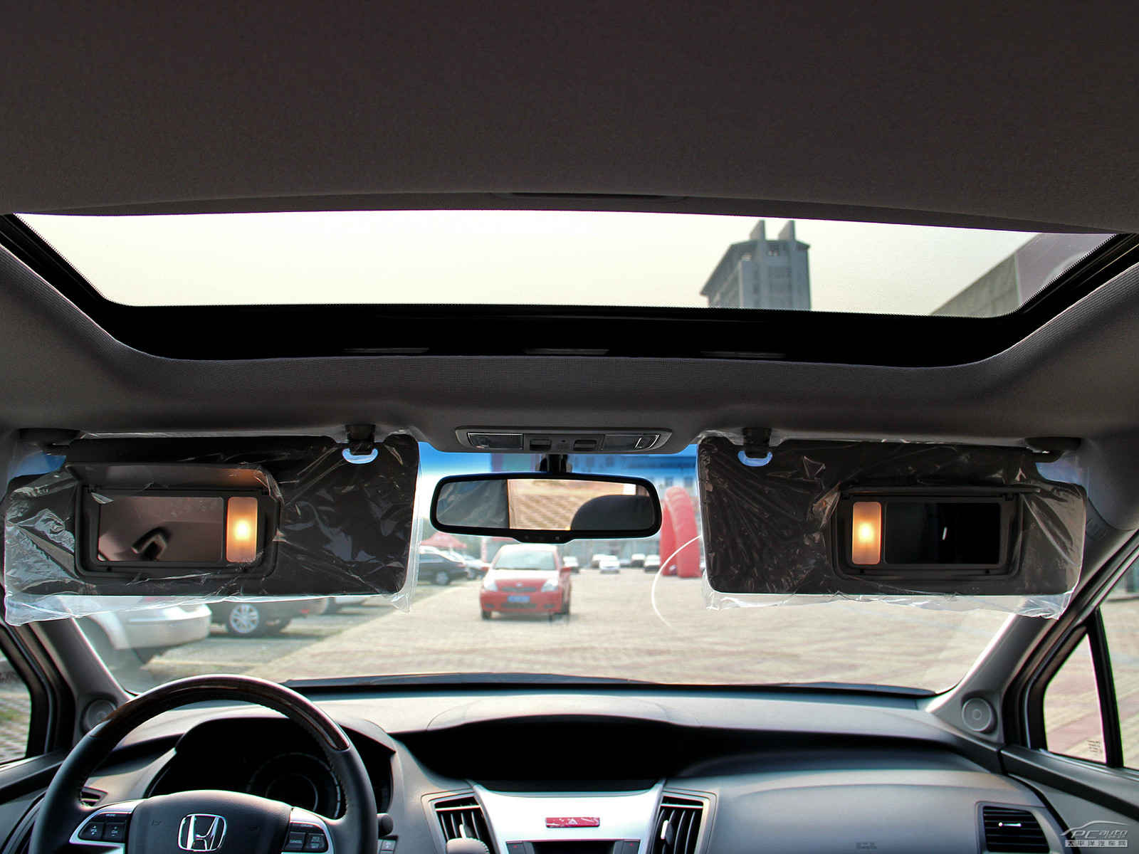 奧德賽內飾高清大圖