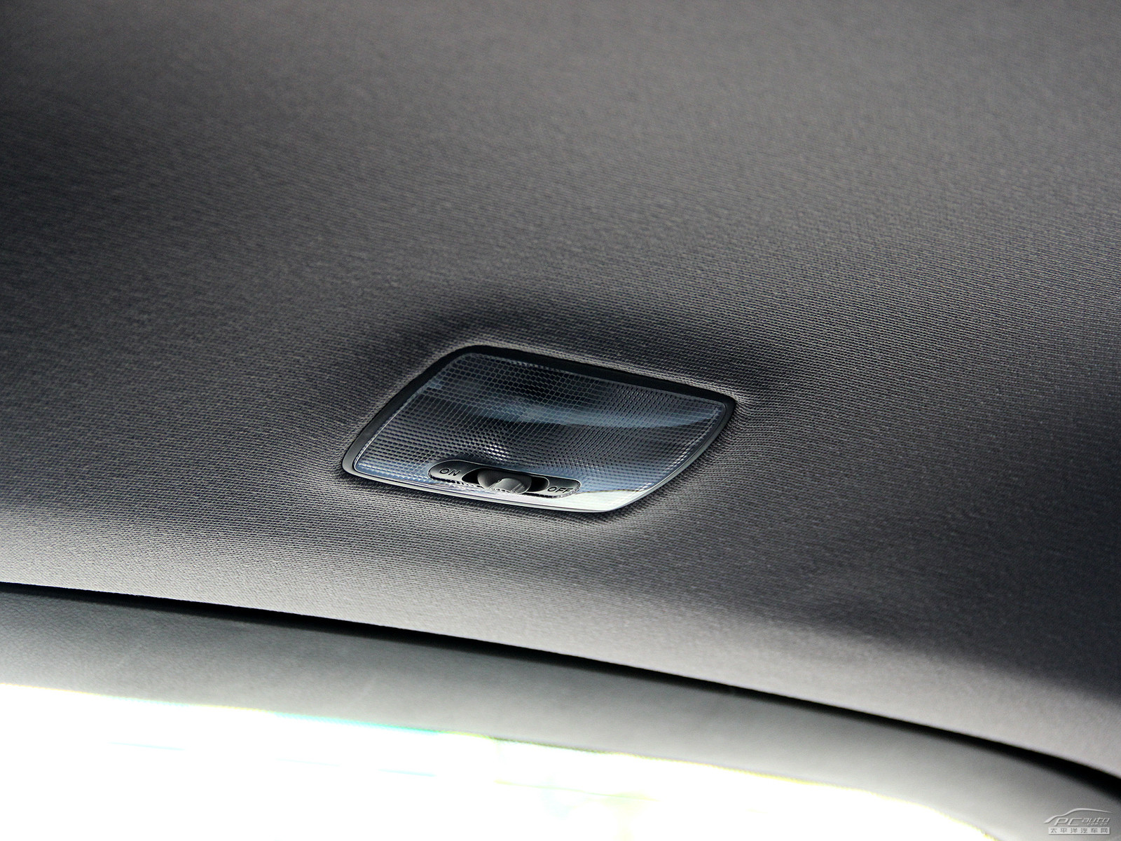 奧德賽內(nèi)飾高清大圖