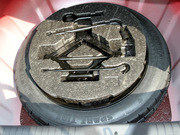 2012款 1.6L 自動尊貴型 2012款 1.6L 自動尊貴型