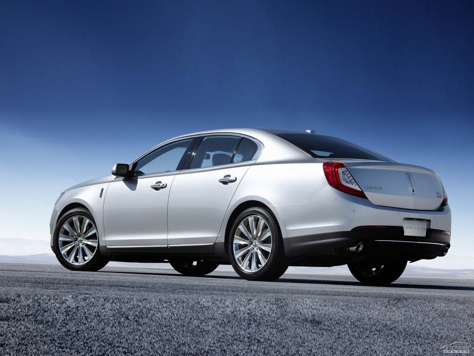 林肯MKS外觀高清大圖