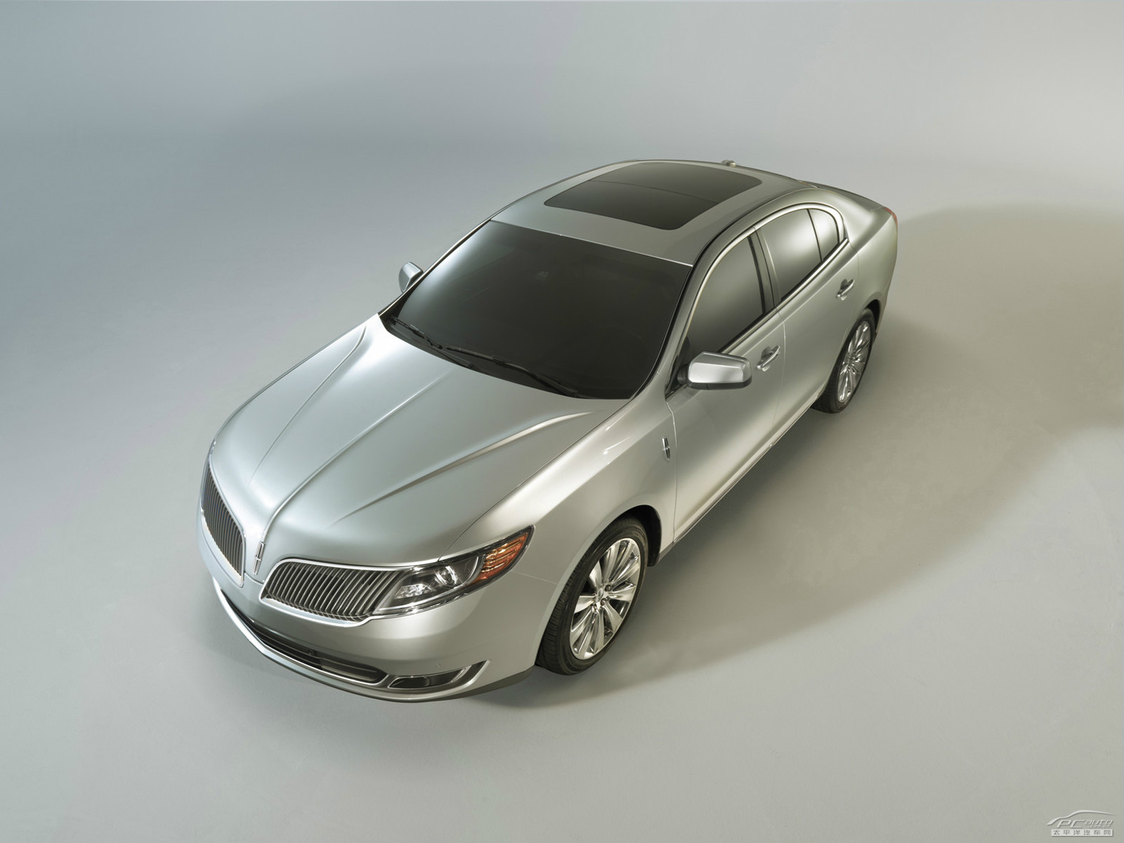 林肯MKS外觀(guān)高清大圖