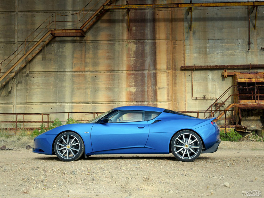 ˹{(ln)ɏEvora^DƬ