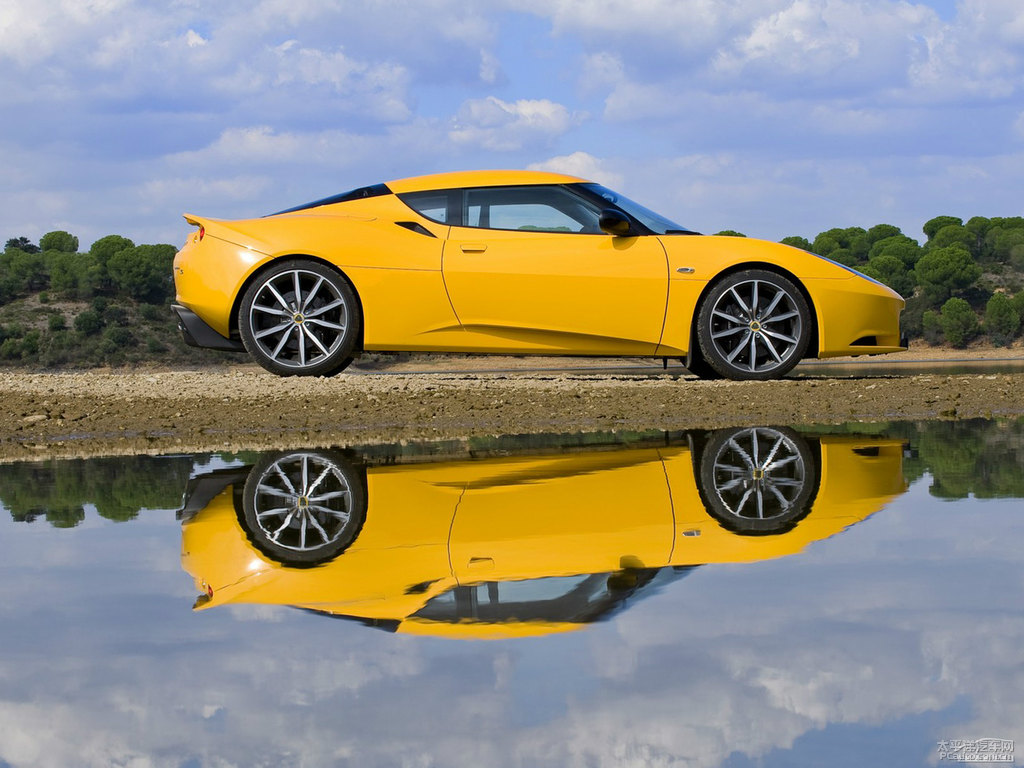 ꖹSɏEvora^DƬ