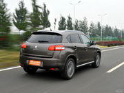 2012款 2.0L 四驅豪華型 2012款 2.0L 四驅豪華型