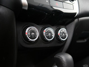 2012款 2.0L 四驅(qū)豪華型 2012款 2.0L 四驅(qū)豪華型
