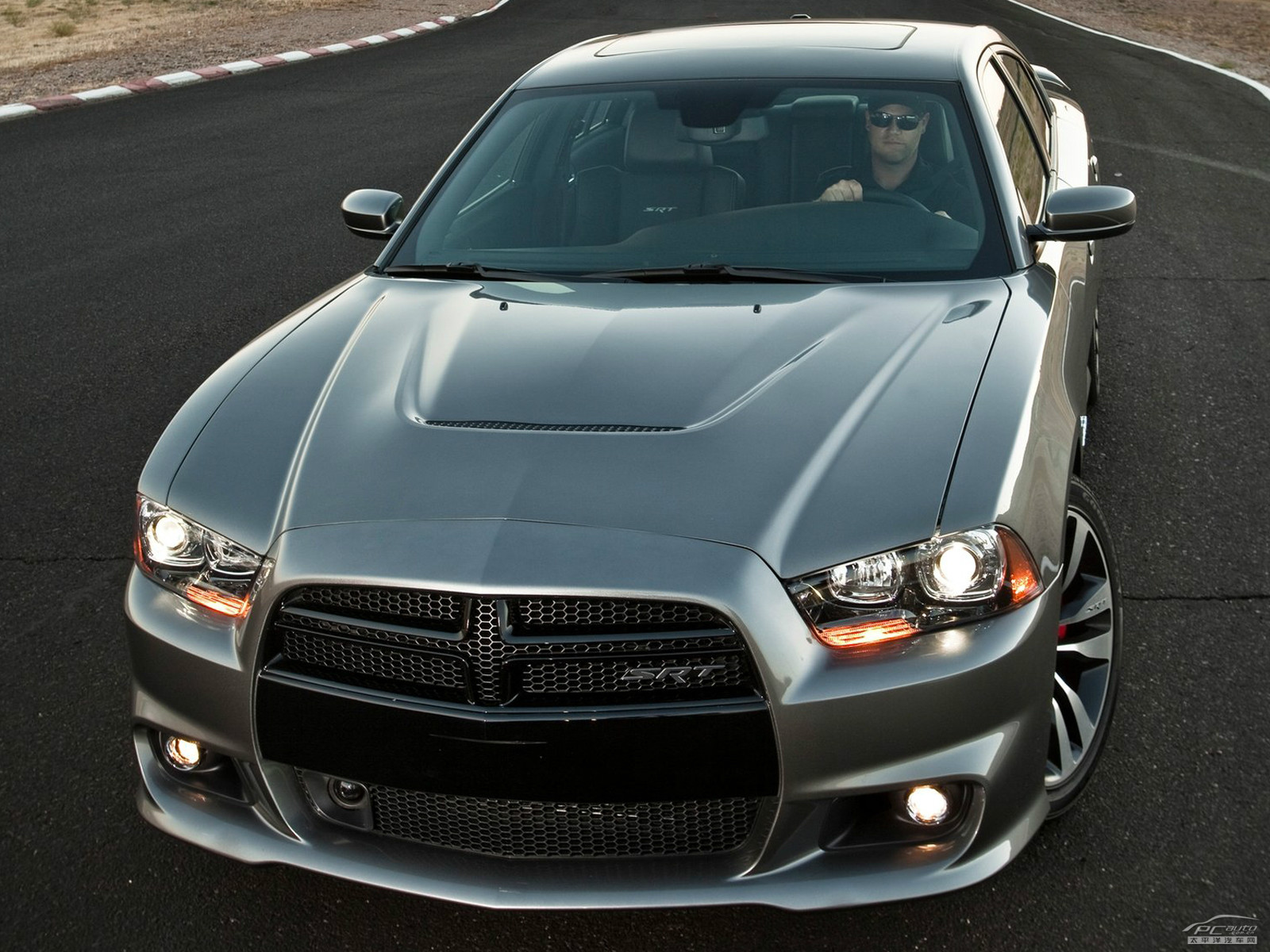 Charger SRT外觀高清大圖