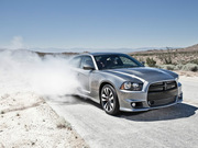 2012 SRT8