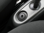 2012款 1.0L MHD 硬頂舒適版 2012款 1.0L MHD 硬頂舒適版