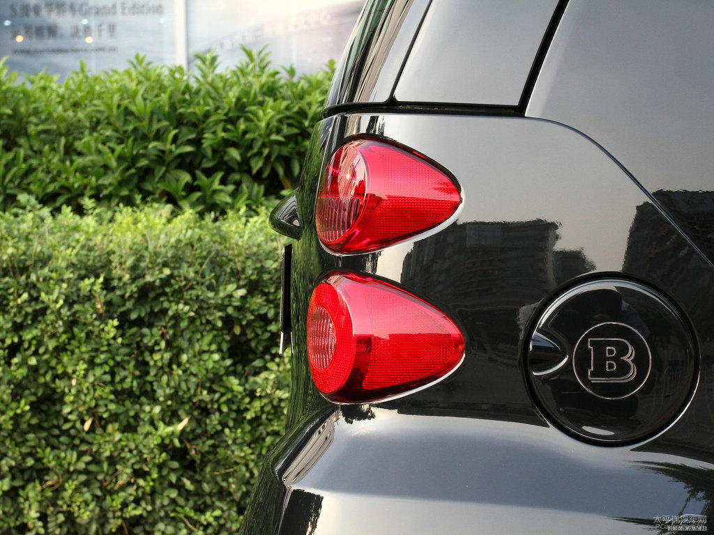 ɫsmart fortwo܇β^DƬ
