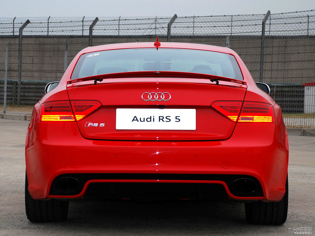 米薩諾紅 奧迪RS 5整車外觀外觀圖片
