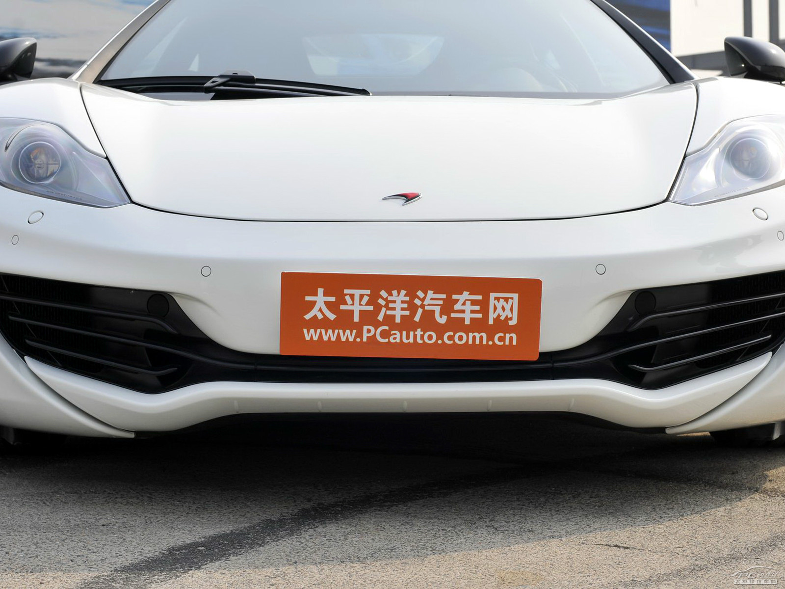 邁凱倫MP4-12C外觀高清大圖