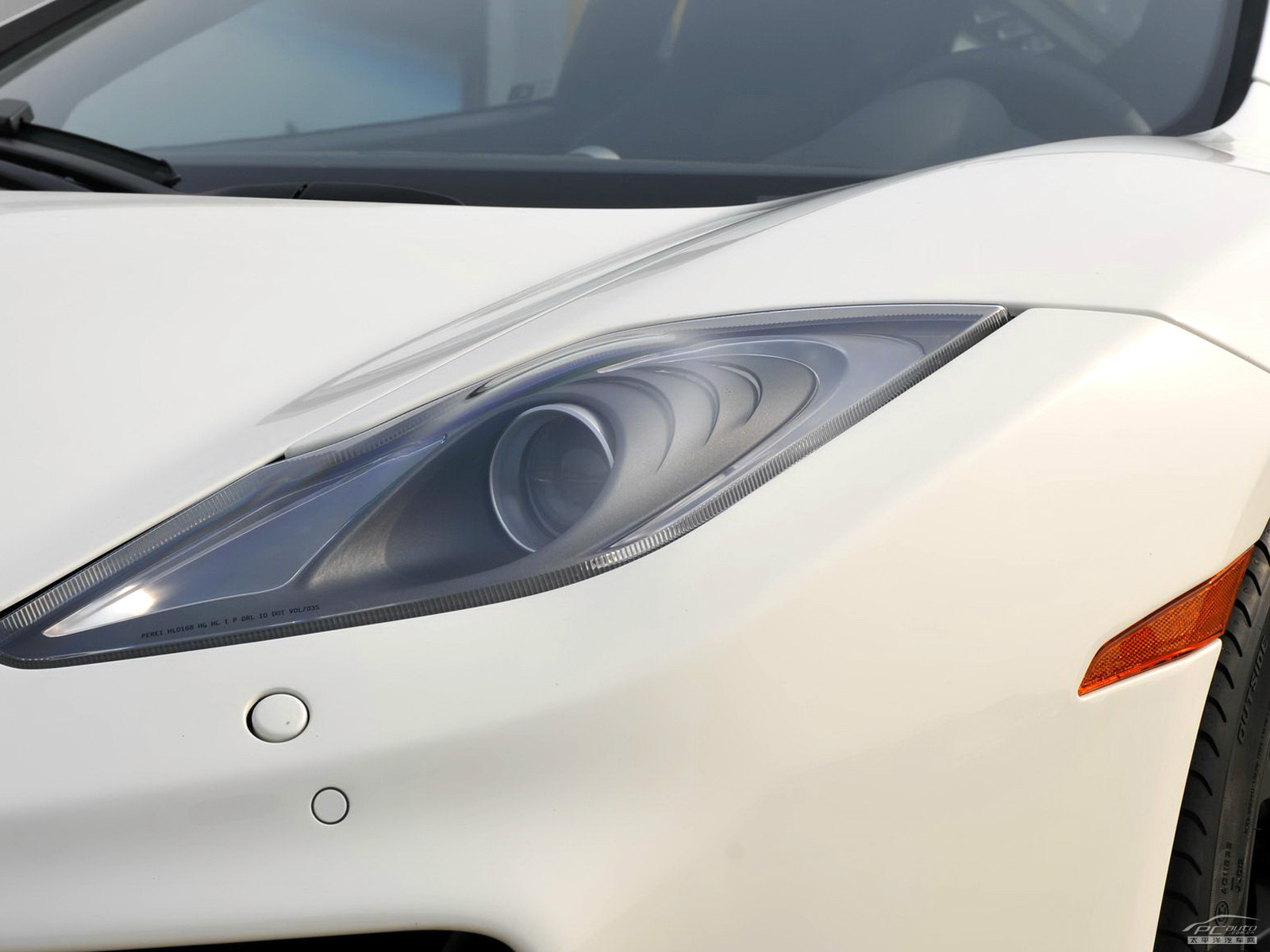 邁凱倫MP4-12C外觀高清大圖