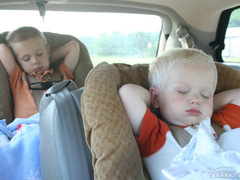 車?yán)锬切┏５乃X(jué)姿勢(shì) 您符合哪一款？