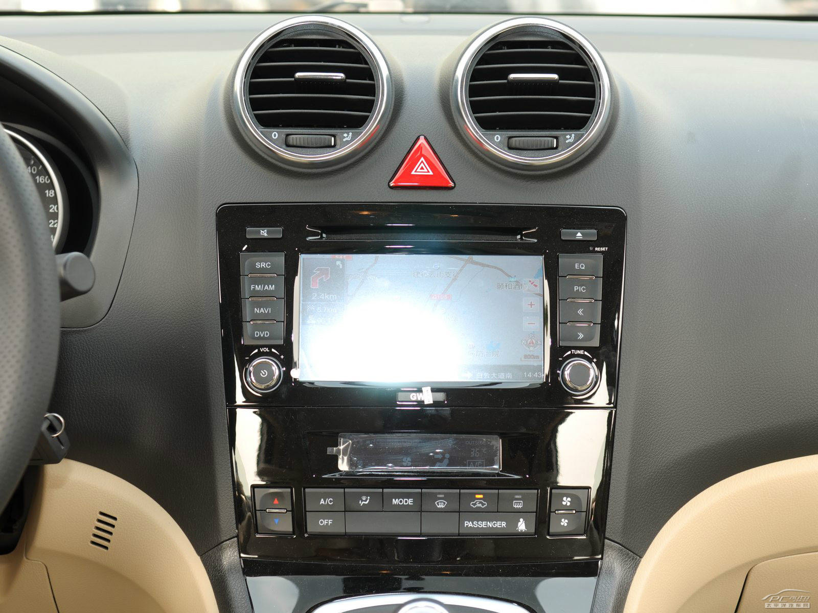 哈弗H6內(nèi)飾高清大圖