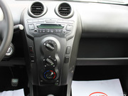 2012款 1.0L 鉉酷型