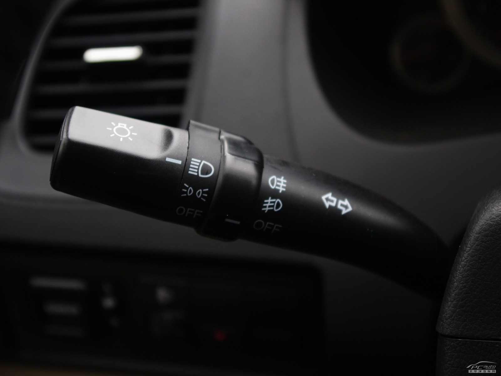 吉利SC6內(nèi)飾高清大圖