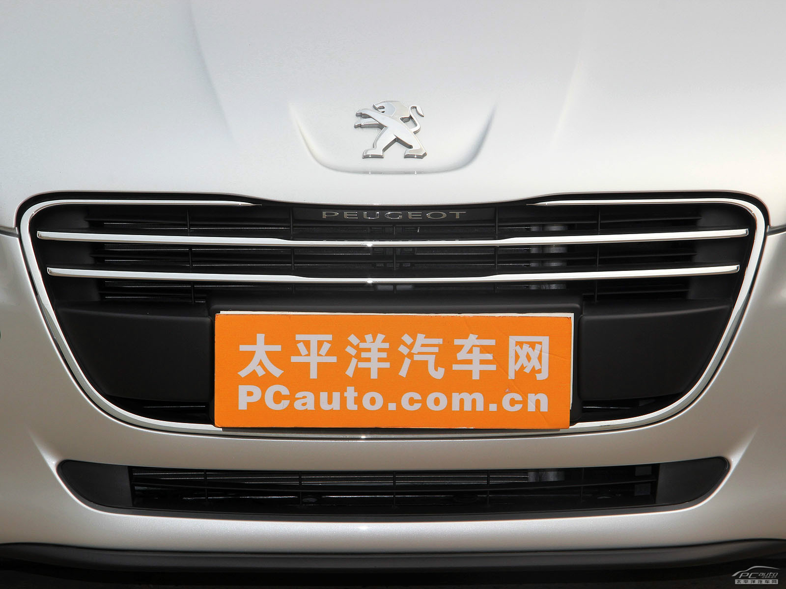標(biāo)致508外觀高清大圖