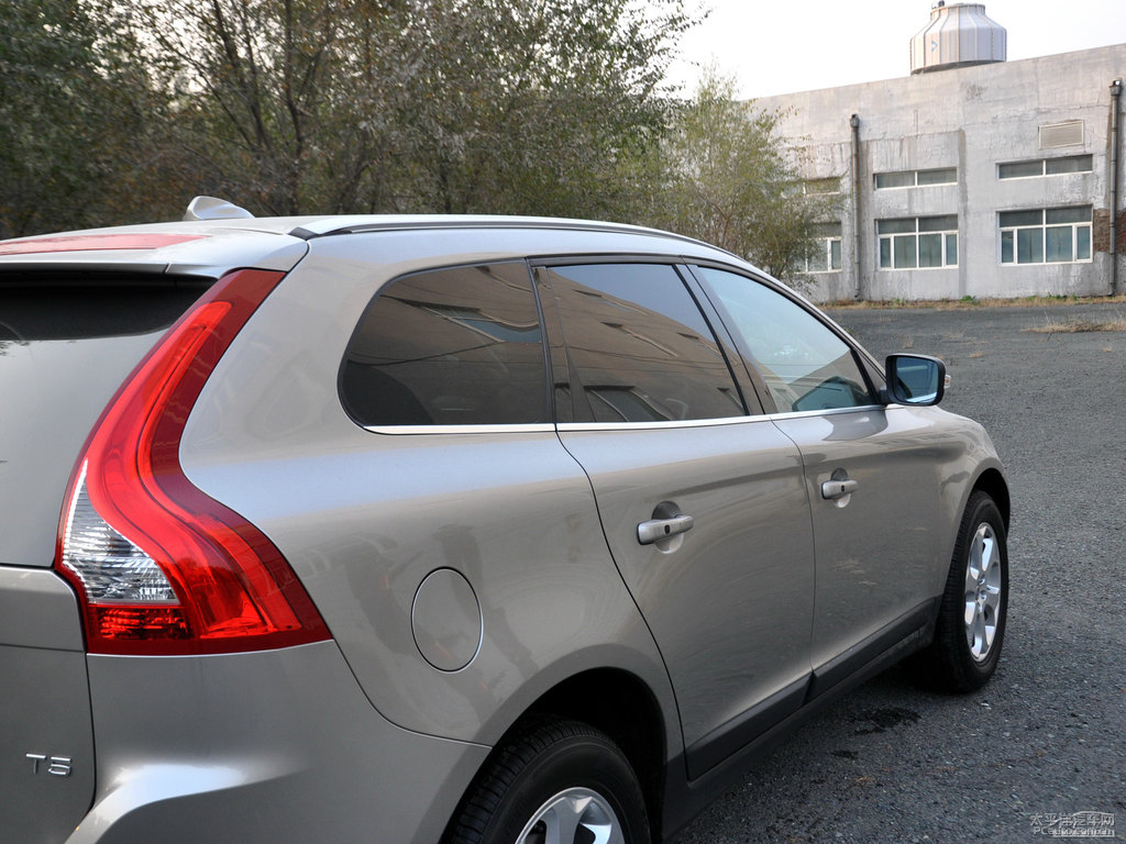 ؐ֠XC60(M)^DƬ