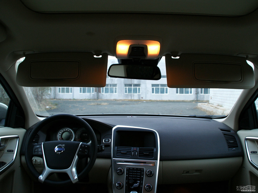 ؐ֠XC60(M)(ni)DƬ