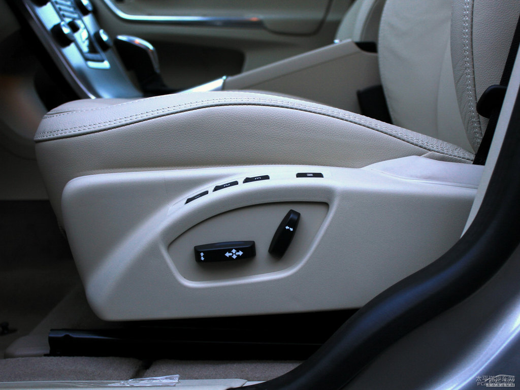 ؐ֠XC60(M)(ni)DƬ