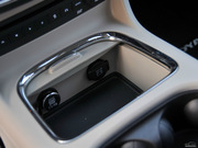 2013款 3.6L 豪華版 2013款 3.6L 豪華版