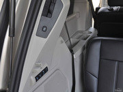 2013款 3.6L 豪華版 2013款 3.6L 豪華版