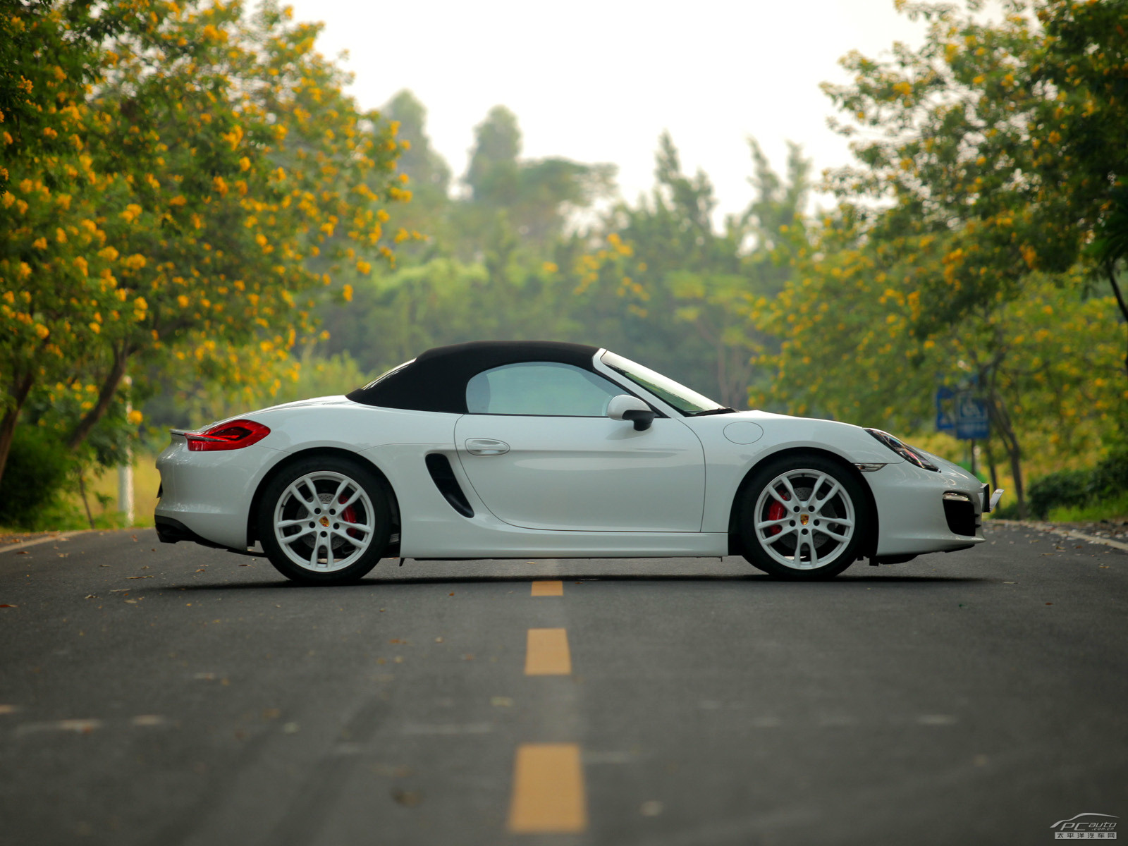 Boxster外觀高清大圖