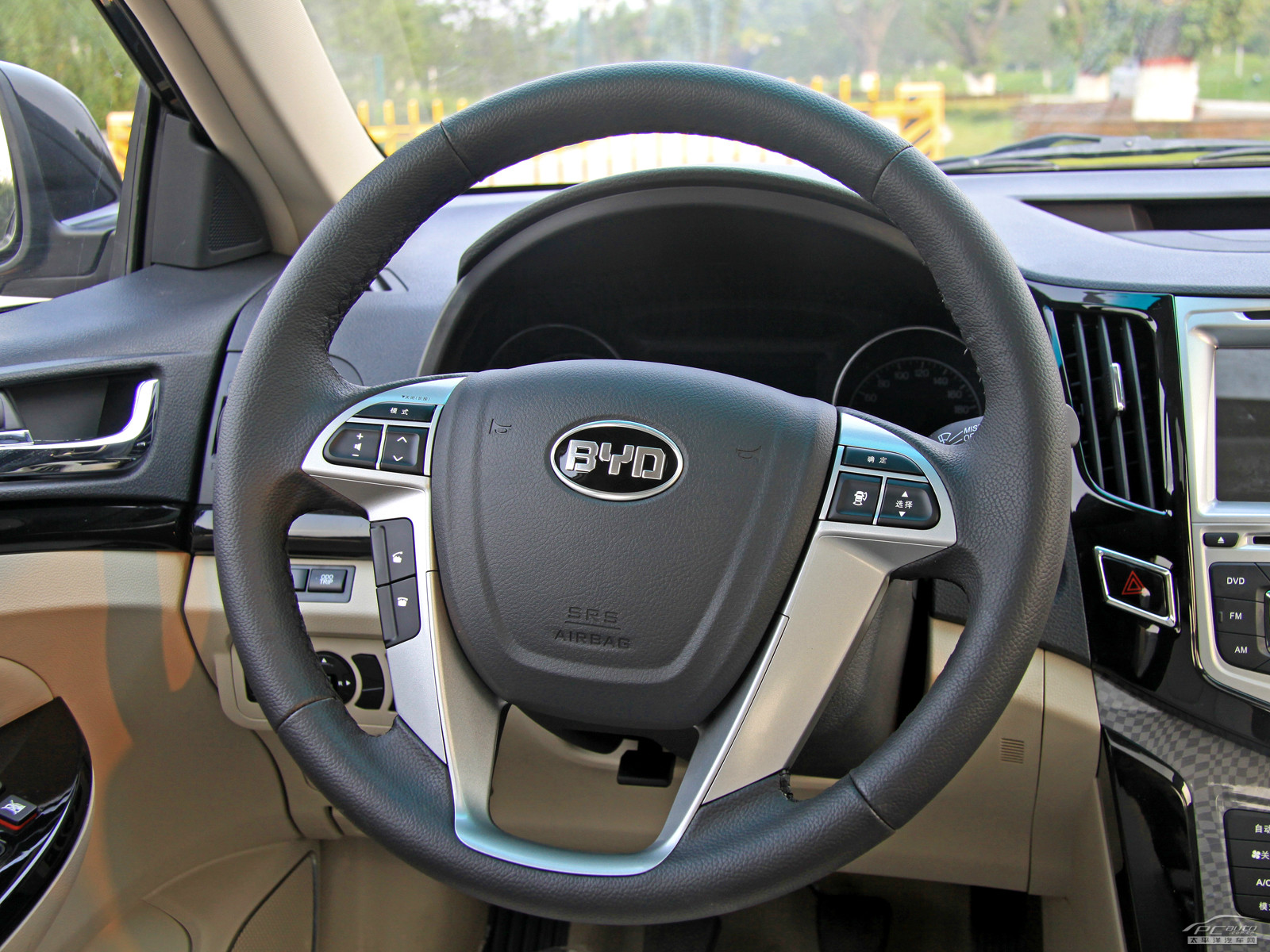 速銳內(nèi)飾高清大圖