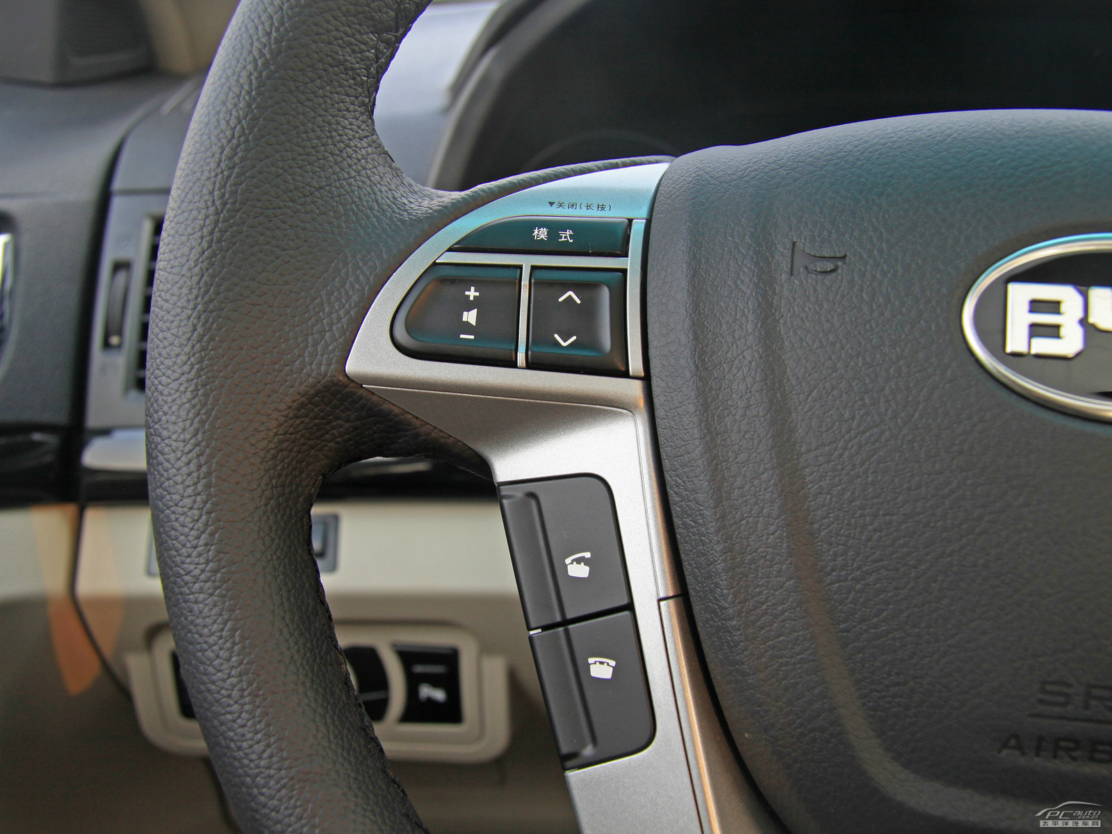 速銳內(nèi)飾高清大圖