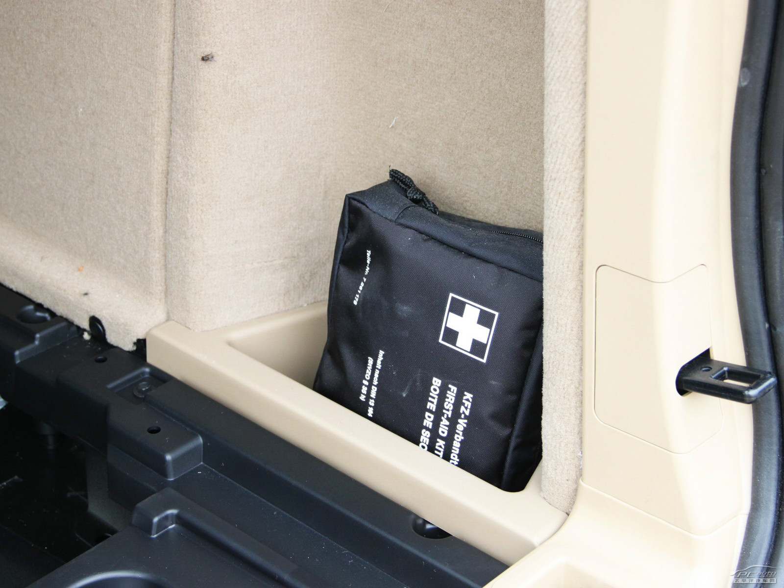 寶馬X5(進(jìn)口)空間高清大圖