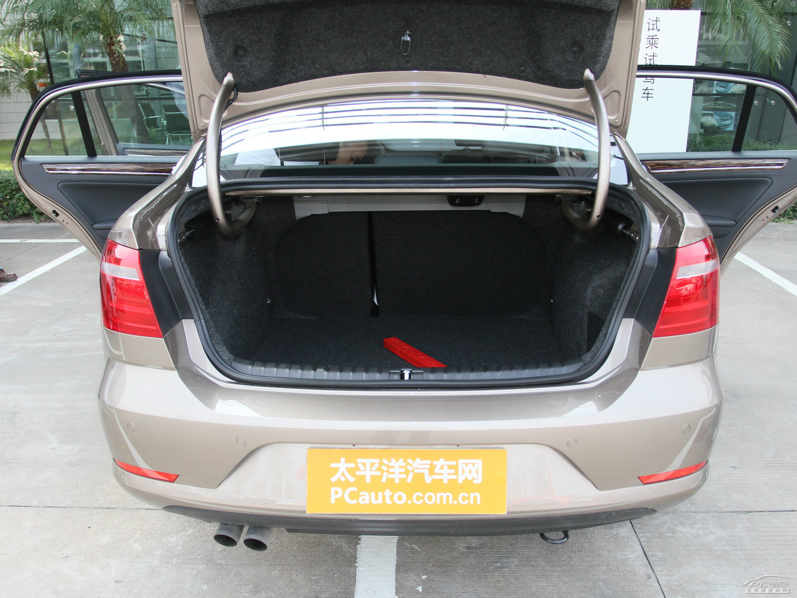 寶來空間高清大圖