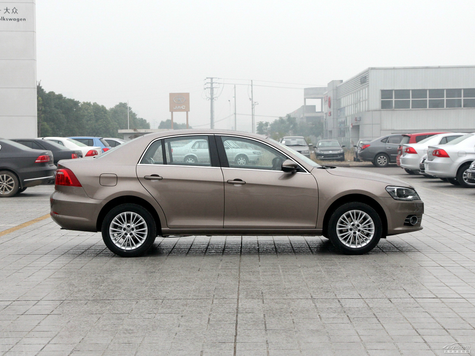 寶來外觀高清大圖