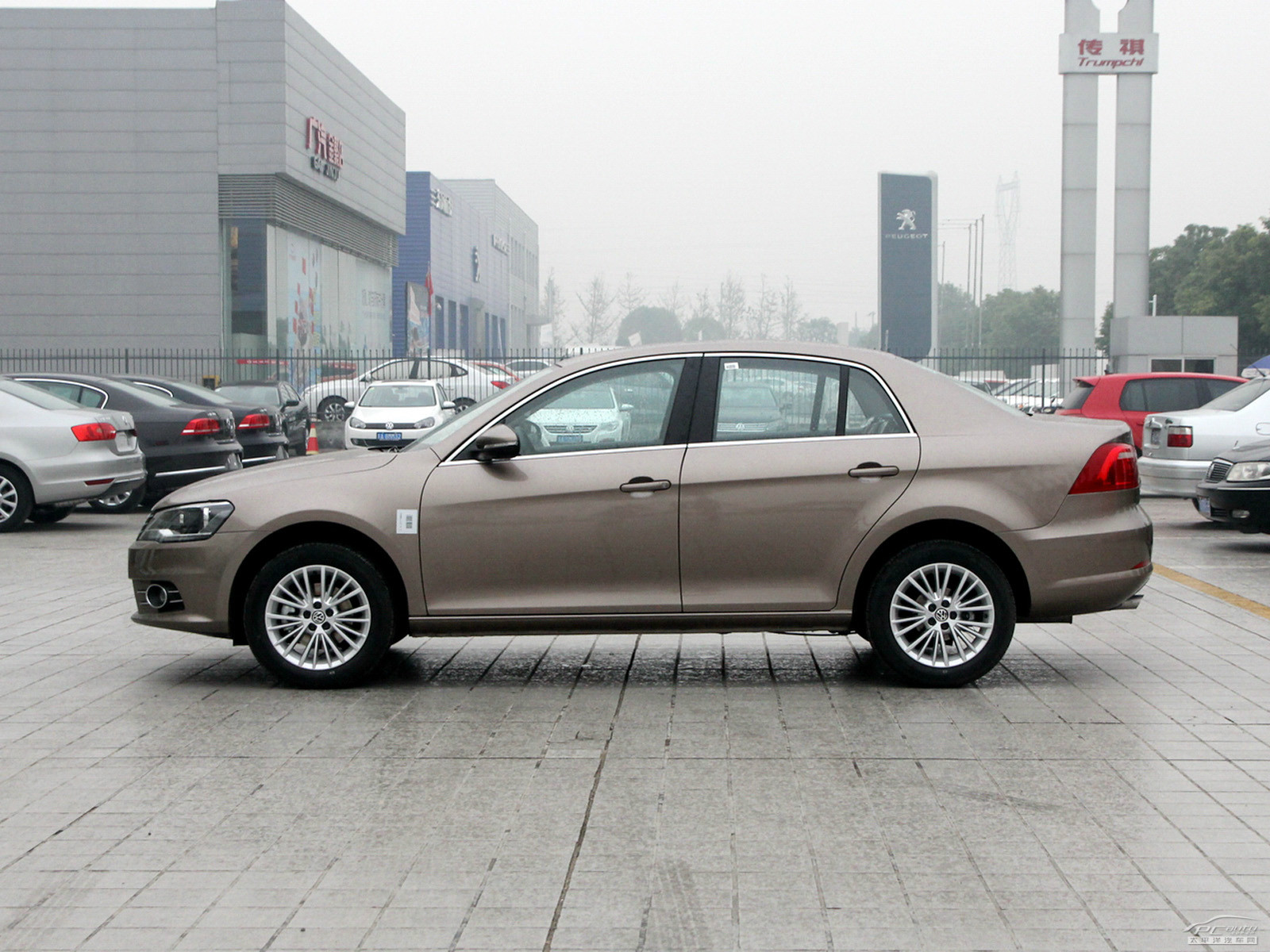 寶來外觀高清大圖