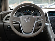 2013款 GT 1.6L 自動(dòng)時(shí)尚版 2013款 GT 1.6L 自動(dòng)時(shí)尚版