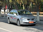 2012款 1.6L 自動尊貴版  2012款 1.6L 自動尊貴版