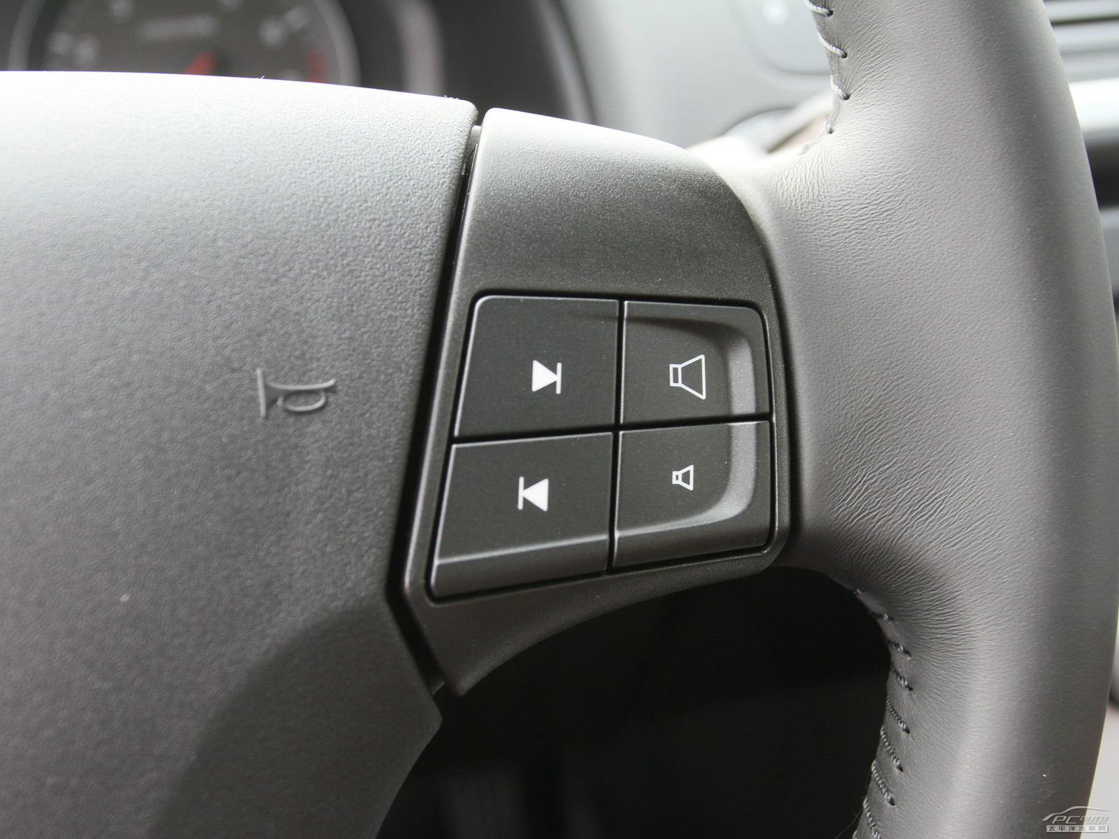 沃爾沃C30內(nèi)飾高清大圖