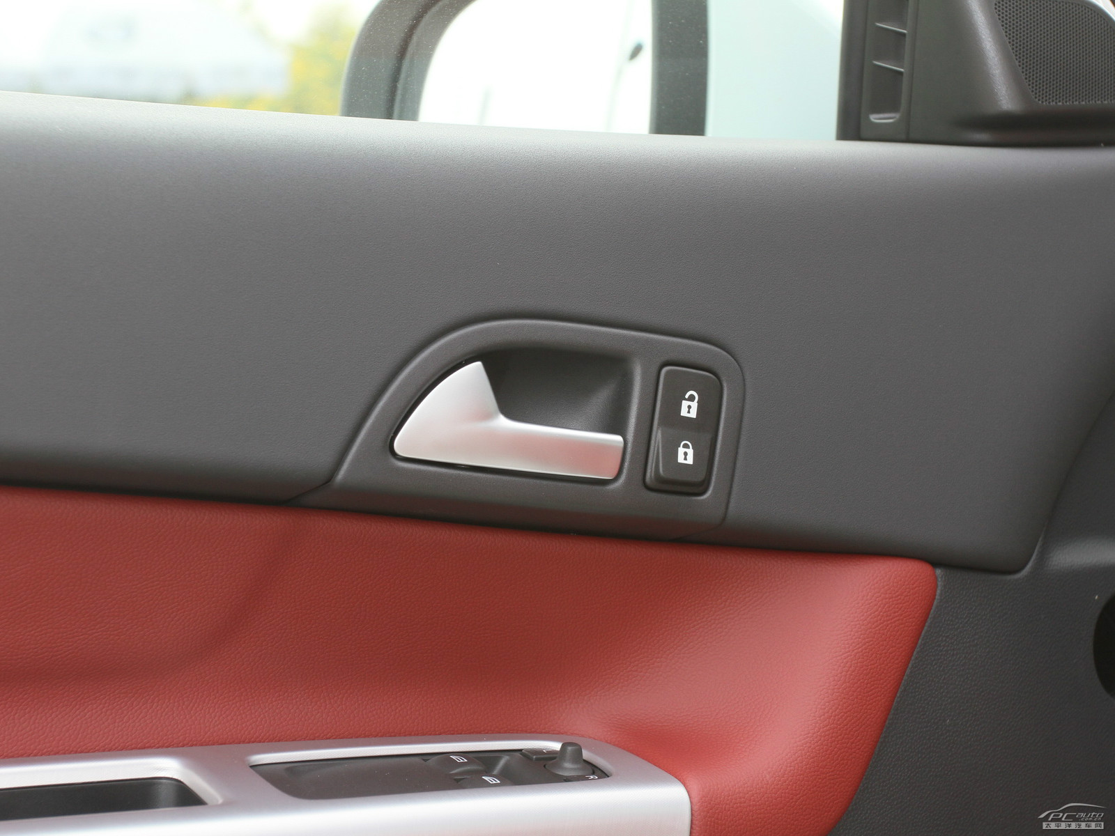 沃爾沃C30內(nèi)飾高清大圖