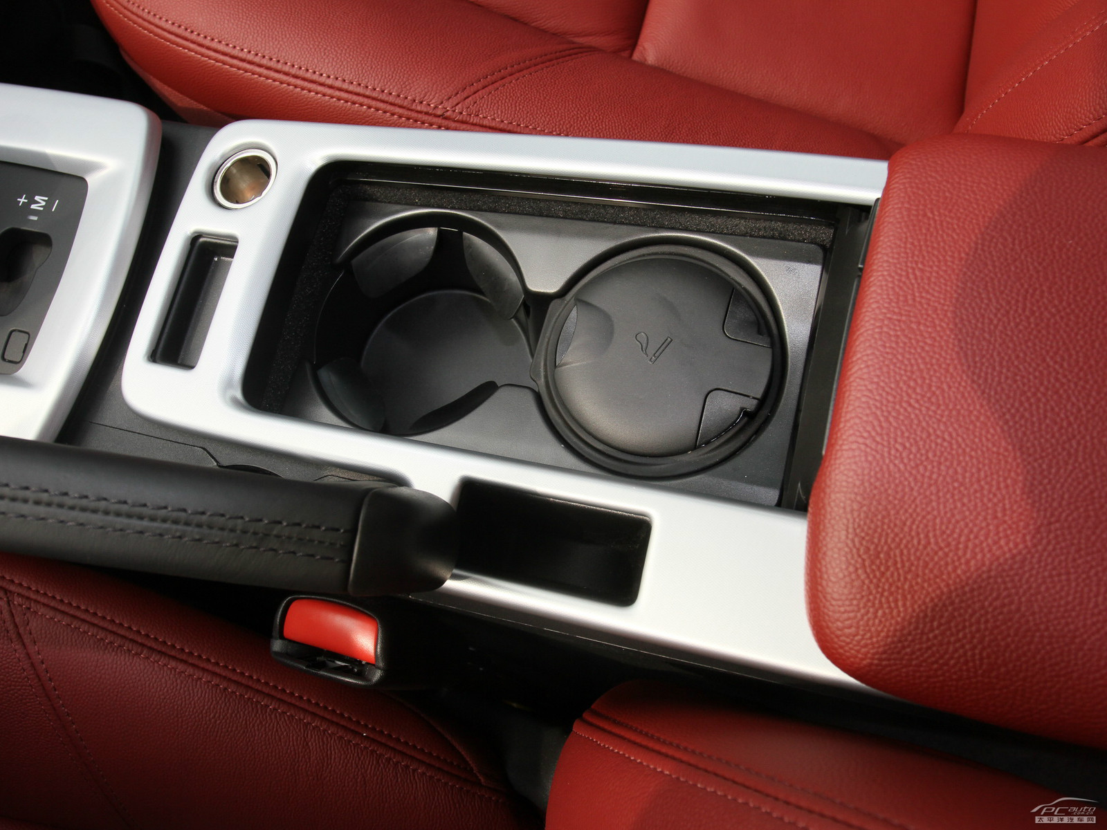 沃爾沃C30空間高清大圖