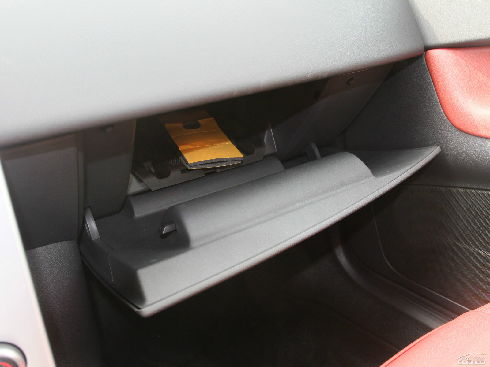 沃爾沃C30空間高清大圖