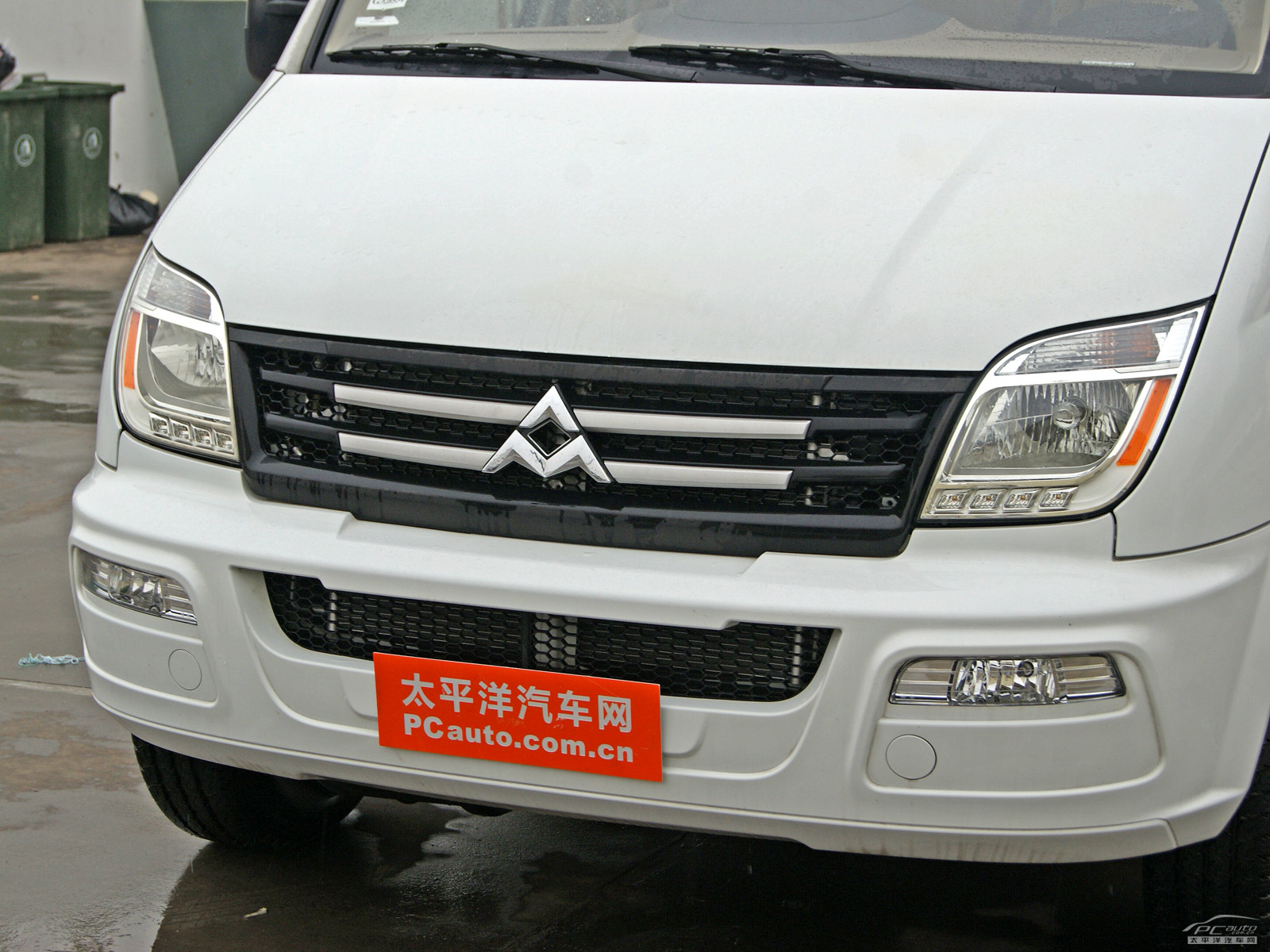 新途V80外觀高清大圖