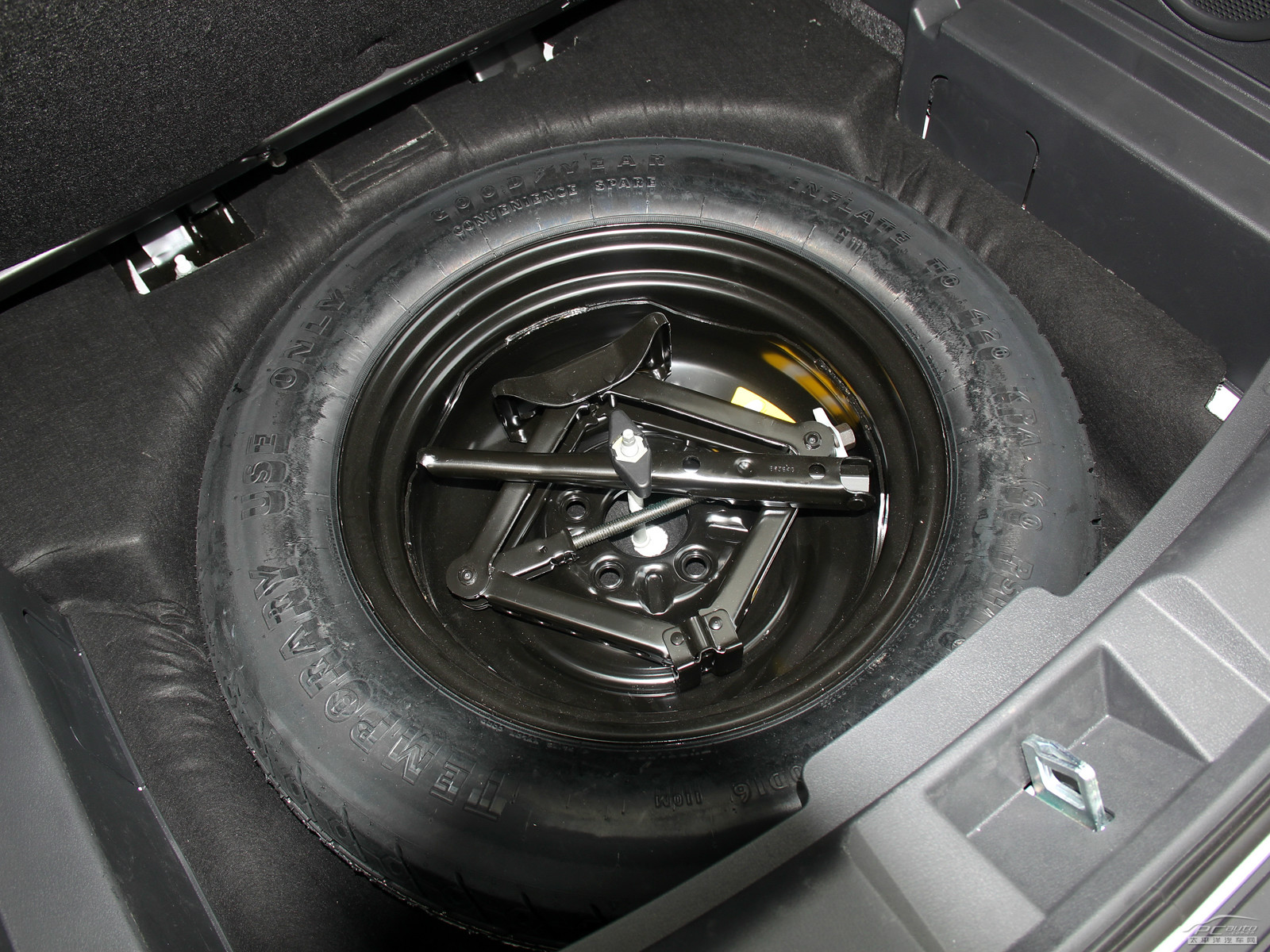 指南者(進口)細節(jié)高清大圖