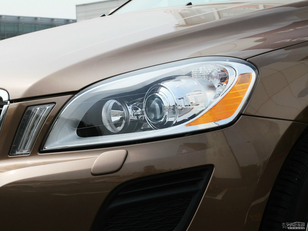 ~ɫ֠XC60(M(jn))^DƬ