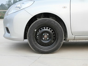 2011款 1.5L CVT 舒適型 2011款 1.5L CVT 舒適型