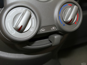 2011款 1.5L CVT 舒適型 2011款 1.5L CVT 舒適型