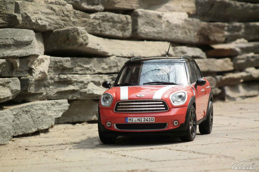 MINI COUNTRYMANDƬ